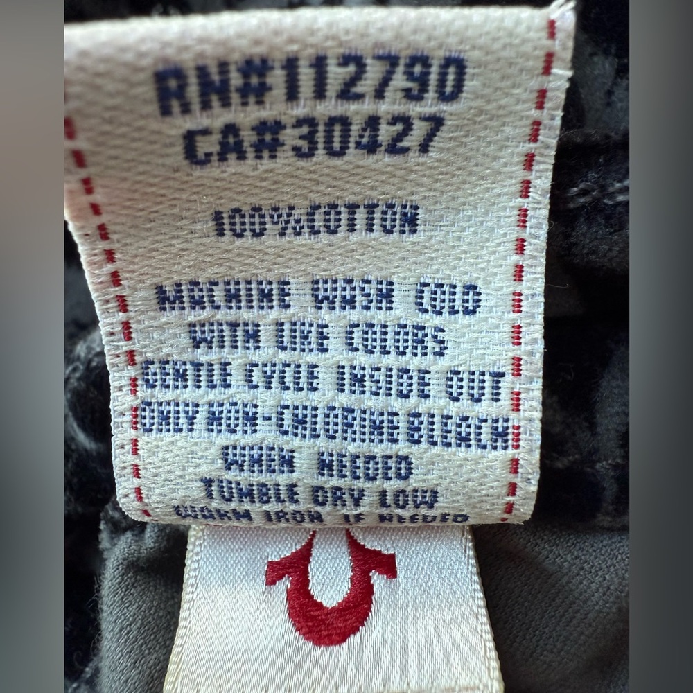 True Religion Y2K Black and Gray Leopard Velvet Jeans - Picture 6 of 6